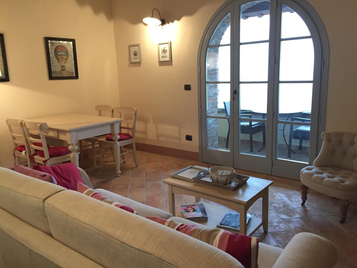 Borgo In Chianni Apartman Kültér fotó