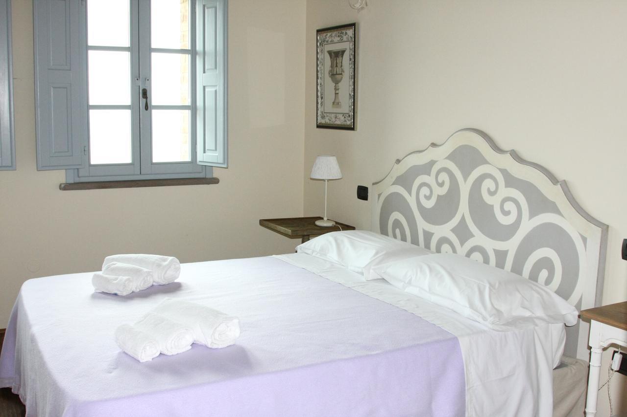 Borgo In Chianni Apartman Kültér fotó