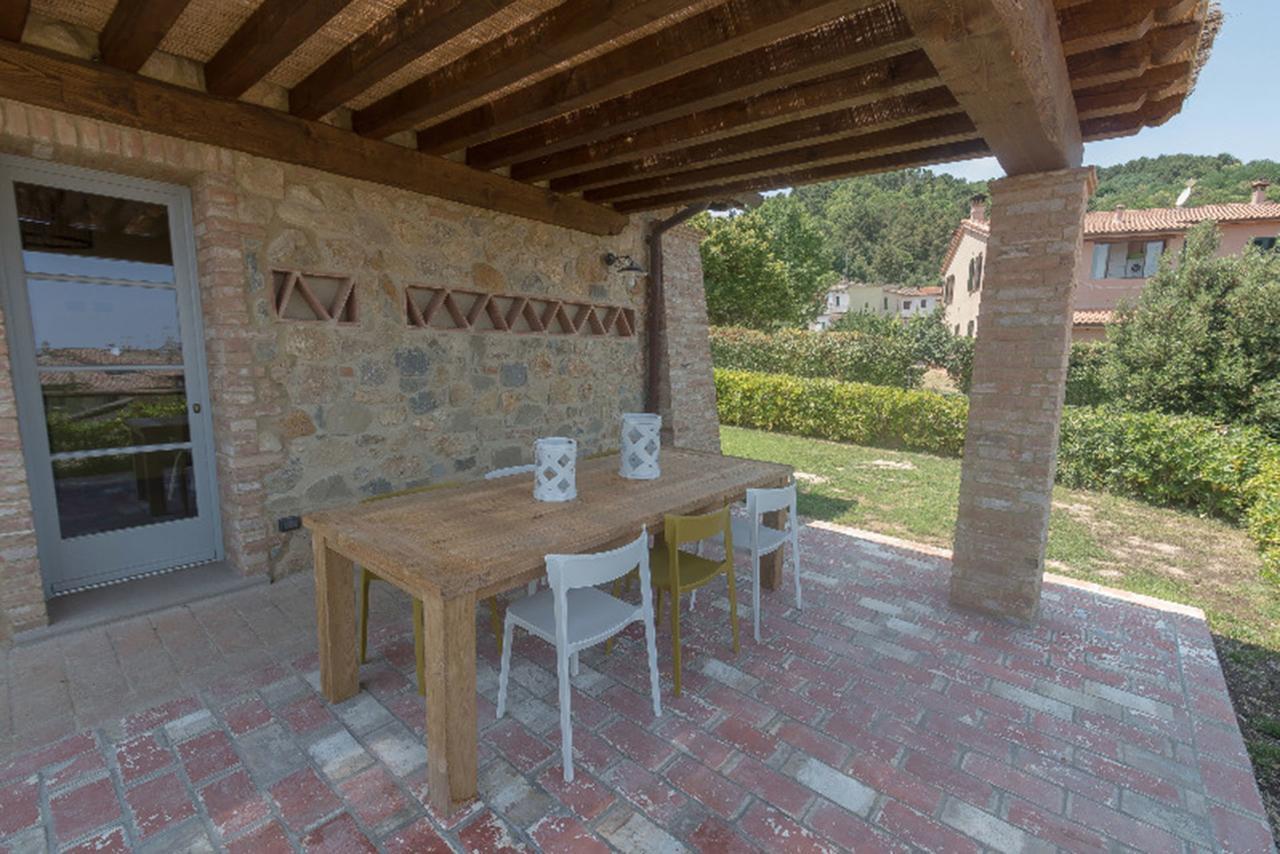Borgo In Chianni Apartman Kültér fotó